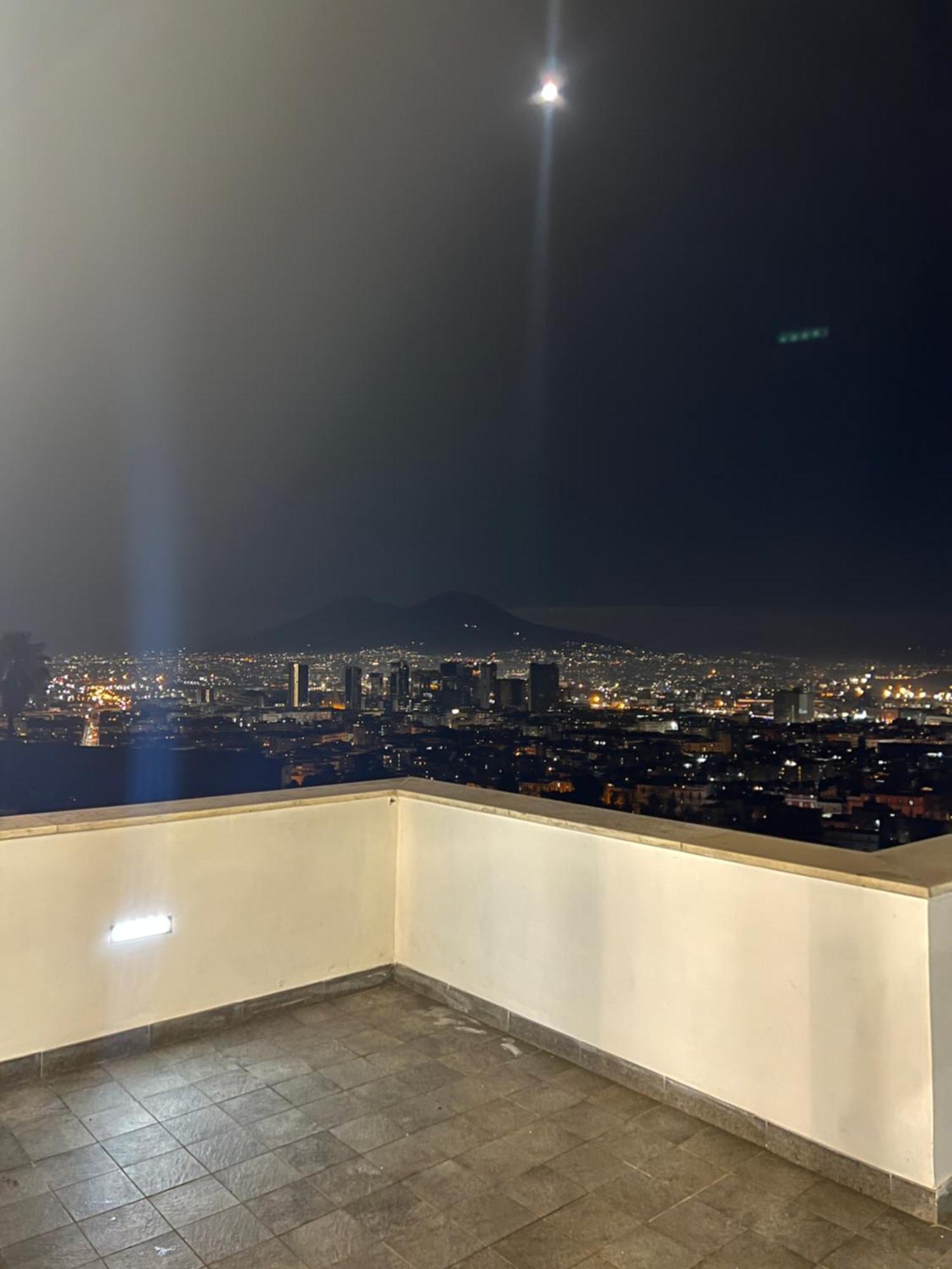 Nana Home Naples Luaran gambar